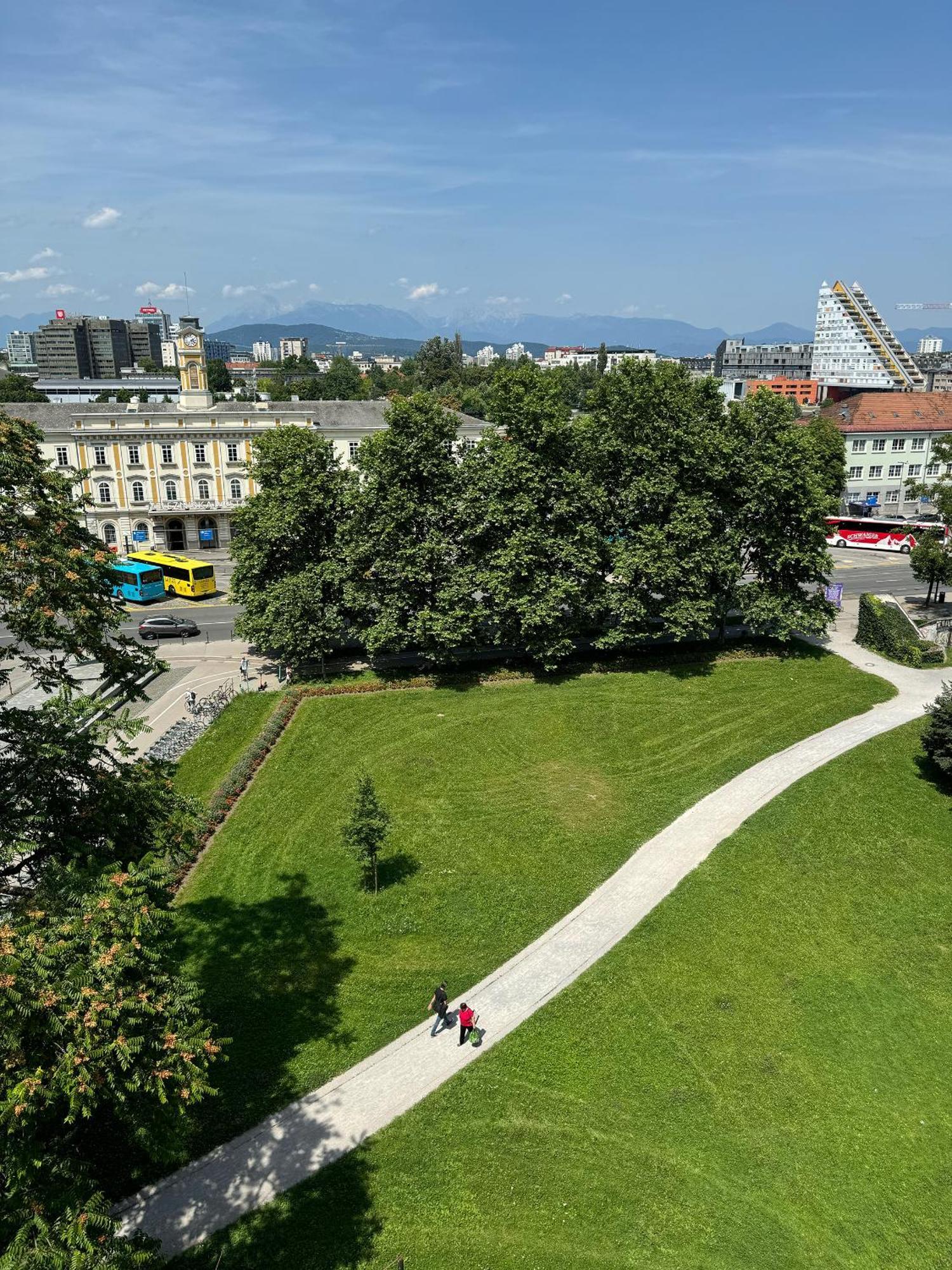 Luxe Penthouse With A Castle View Ljubljana Buitenkant foto